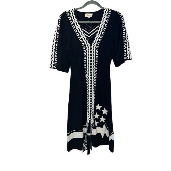 Temperley London Dresses & Skirts - Temperley London Merino Wool Short Sleeve Star Pattern Midi Dress